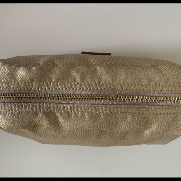 India Hicks Chameleon Bag - One of Kind Gold NWT - Picture 11 of 14